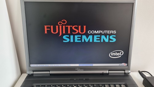 Fujitsu siemens esprimo - fujitsu,