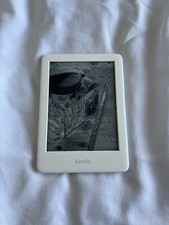 Amazon Kindle 10th Generation 4GB eReader White FrontLight WiFi J9G29R