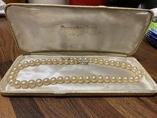 Vintage Pompadour Simulated