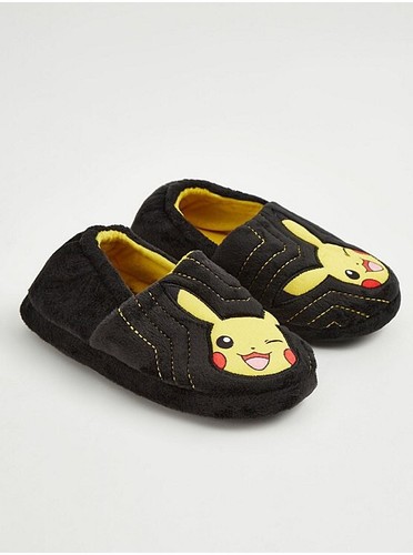 Pikachu pokémon slippers - pikachu,