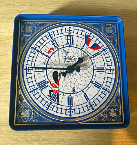 Novelty blue white - &,