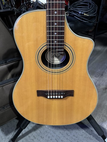 Variax700 acoustic guitar line - variax700,