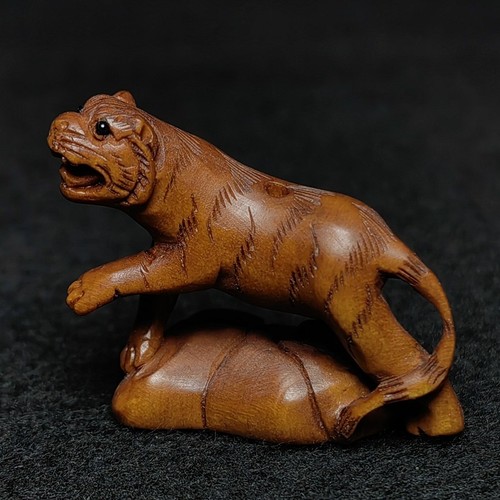 Inch hand carved boxwood - 1.3,