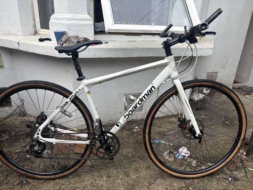 Boardman hybrid comp bike - hybrid,