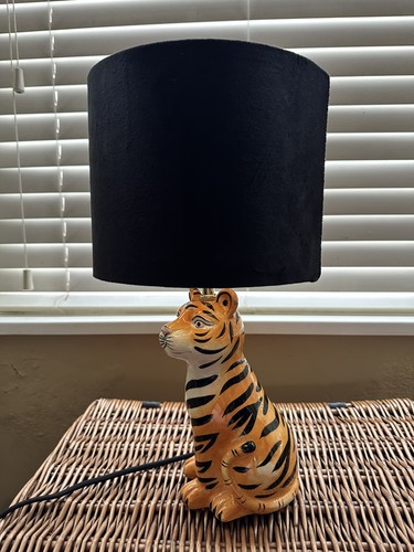 Tiger shaped lamp ceramic - tiger, lamp~ceramic