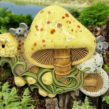 Mushroom Wall Plaque Vintage