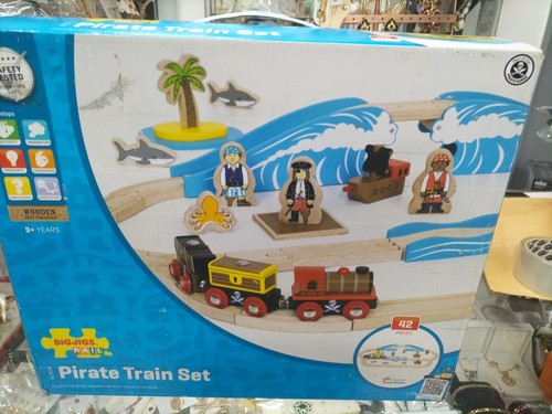 Bigjigs rail pirate - pirate, wooden