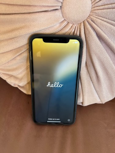 Apple iphone 64gb black - 11,