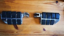 Motorcycle chrome foot pegs, excellent condition. 8mm pin fit. 