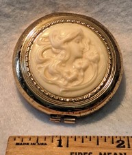 Vtg 1960s REVLON ‘Love