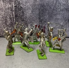 7x Britains Deetail Knights
