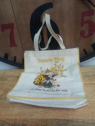 Vintage 1980 victoria - vintage, 1980's