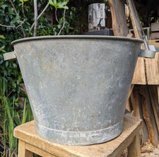 Vintage  Galvanised Metal Wash