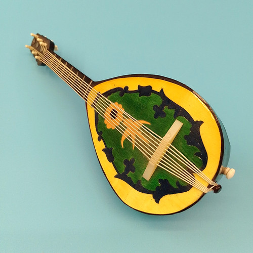 Vintage sorrento mandolin - sorrento,