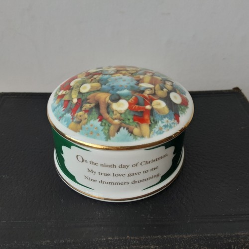 Wedgwood days christmas - wedgwood,