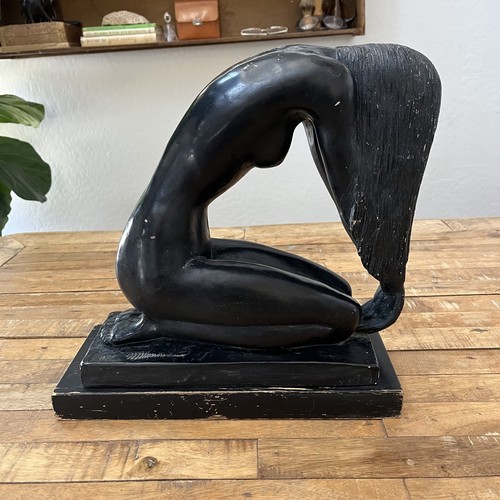 Austin productions kneeling - austin, 'kneeling