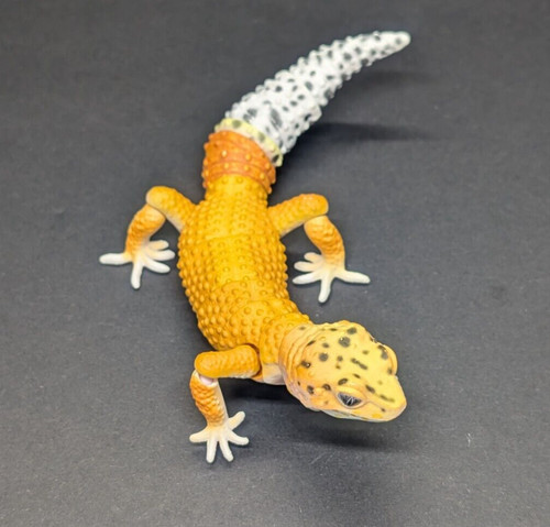 Bandai gashapon leopard gecko - gashapon,