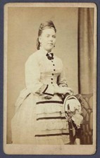 Young lady with hat - carte de visite by Mr & Mrs Coleman of Long Buckby