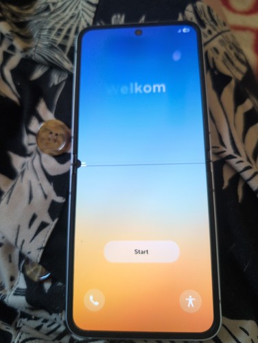 Faulty samsung flip blue - faulty,