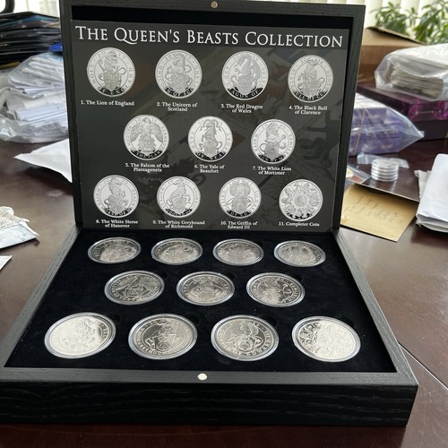 Full set queens beasts - set, 11