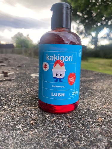 Lush kakigori strawberry - kakigori,