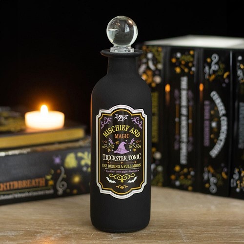 Mischief magic decorative - +,