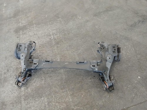 Peugeot 208 rear - peugeot, axle