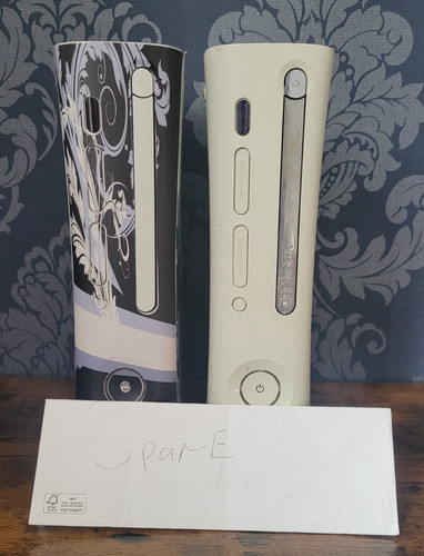Xbox 360 consoles - x,