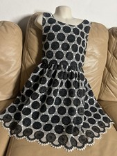 Beautiful Nigerian ?? girls lace dress party / church dress