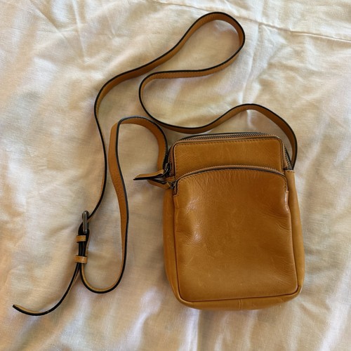Clarks tan leather - clarks, zip