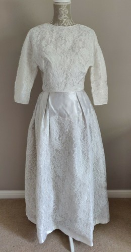 True vintage 1950s - 1950s, lace