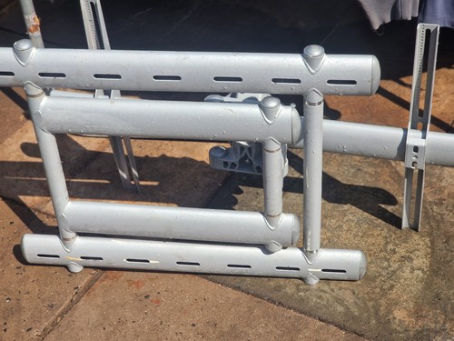 Heavy duty wall bracket for - heavy,