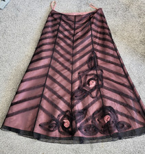 Lovely Mark's and Spencer Per Una skirt