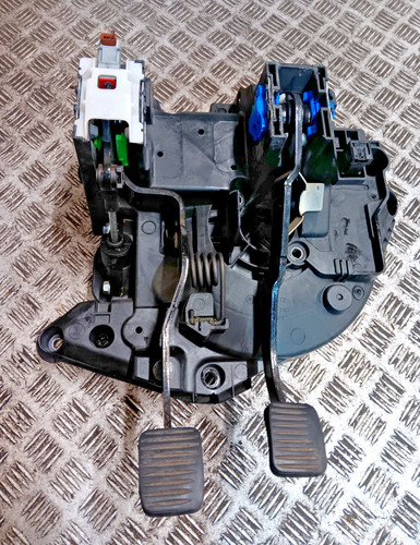 2011 vauxhall corsa brake - 2011,
