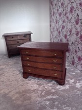 1:12 Scale Dolls House Chester
