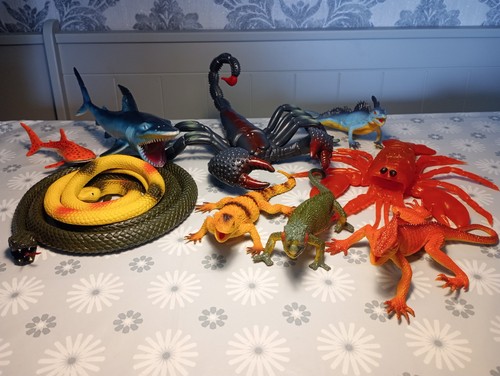 Toy snake lizard scorpion sea - snake,