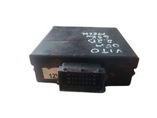 Mercedes-Benz Vito Minibus /