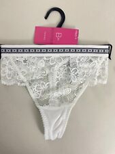 2 x Lovely BNWT M&S Boutique white Cleo lace thong