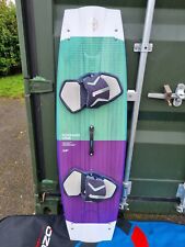 Slingshot Luna Kitesurf Board 133 X 39.5cm Twin Tip 2022 - Youth Lightweight