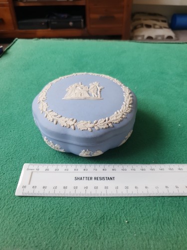 Vintage wedgewood round - vintage,