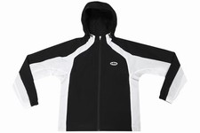 Black/White Cortiez Wind