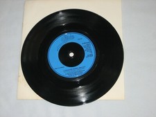 Mike Batt ‎  Caravan Song   Epic ‎ S EPC 8103    7"  45 RPM  Single