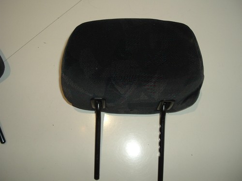 Citroen xantia headrest - citroen, headrest.