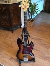 Tanglewood electric base guitar