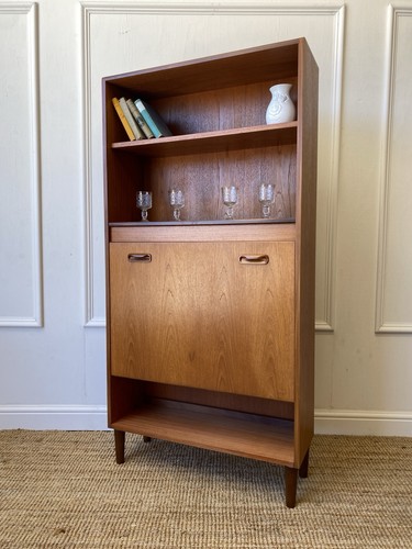 Vintage mid century retro - mid,