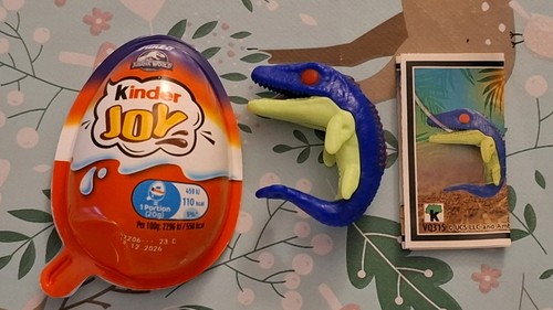 Kinder joy jurassic world - kinder,