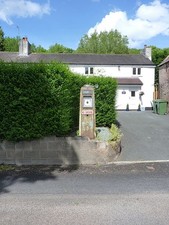 Photo 6x4 Old petrol pump