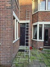 Abru Domestic Double Extension Ladder - 2.86m/5.02m (9'5"/16'6") - Collection
