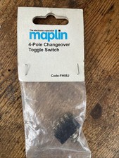 4 Pole Changeover Toggle Switch. 12 V. Maplin. FH08J.  5026686437089. New.