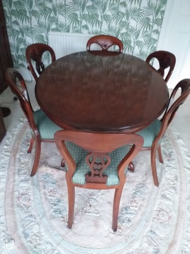 Oval single pedestal - oval,